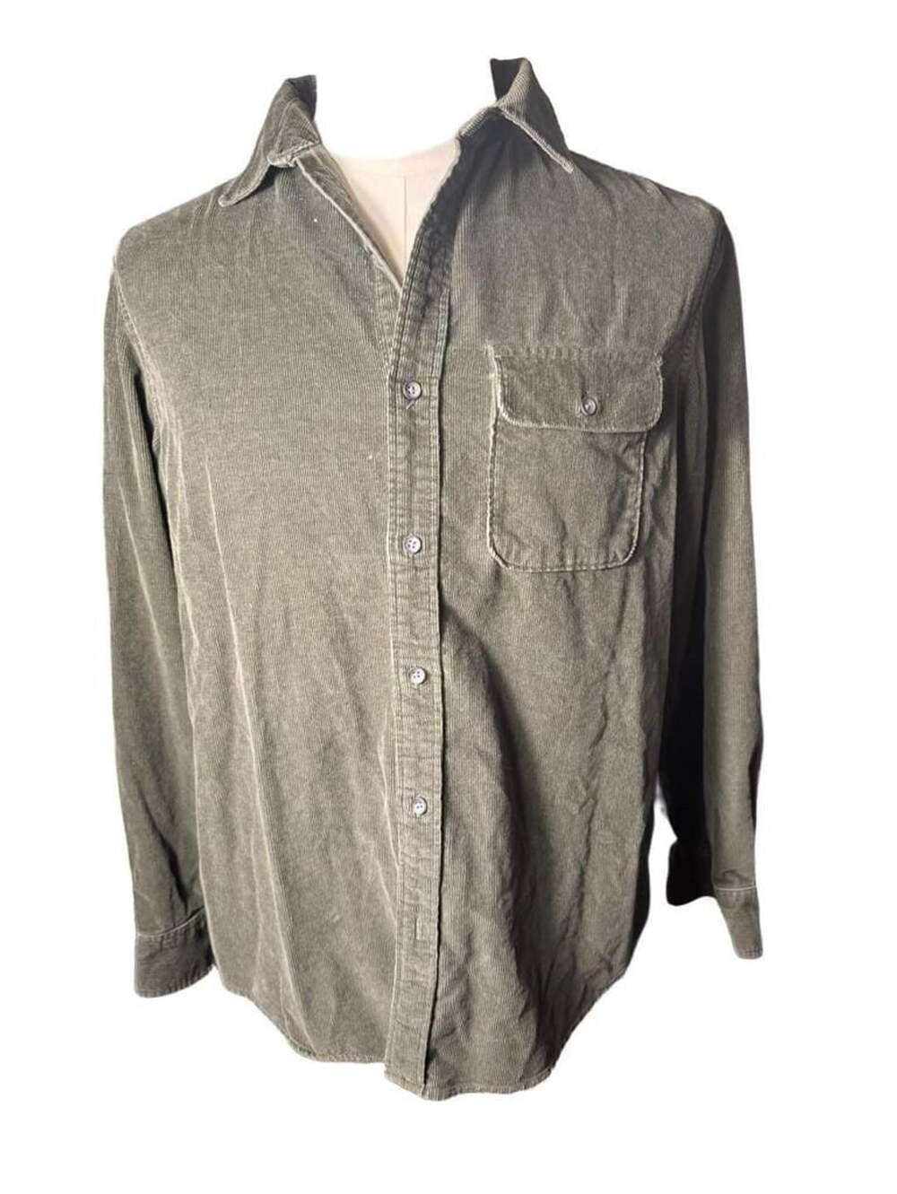 Old Navy Green Corduroy Button Up Shirt Size M Regular Fit h1568
